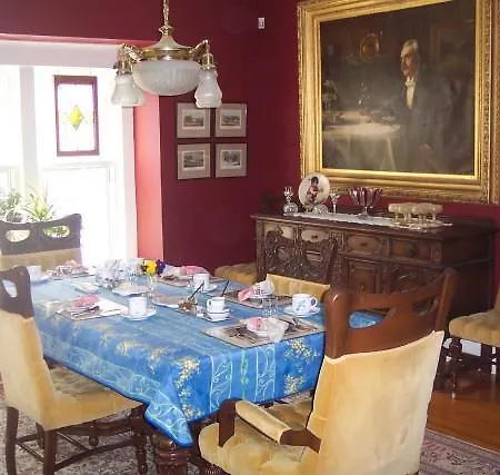 Bernard Gray Hall Bed And Breakfast-3